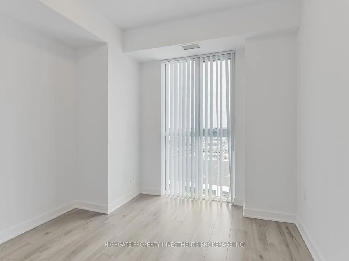 Photo 19 of Unit 1508, 60 Honeycrisp Crescent, Vaughan, Vaughan Corporate Centre — HOMEH