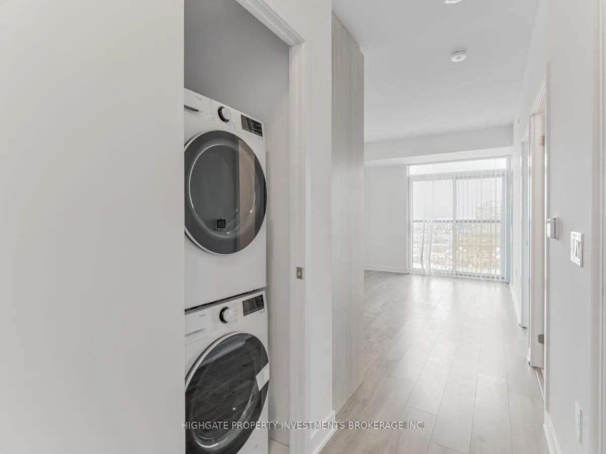 Photo 24 of Unit 1508, 60 Honeycrisp Crescent, Vaughan, Vaughan Corporate Centre — HOMEH