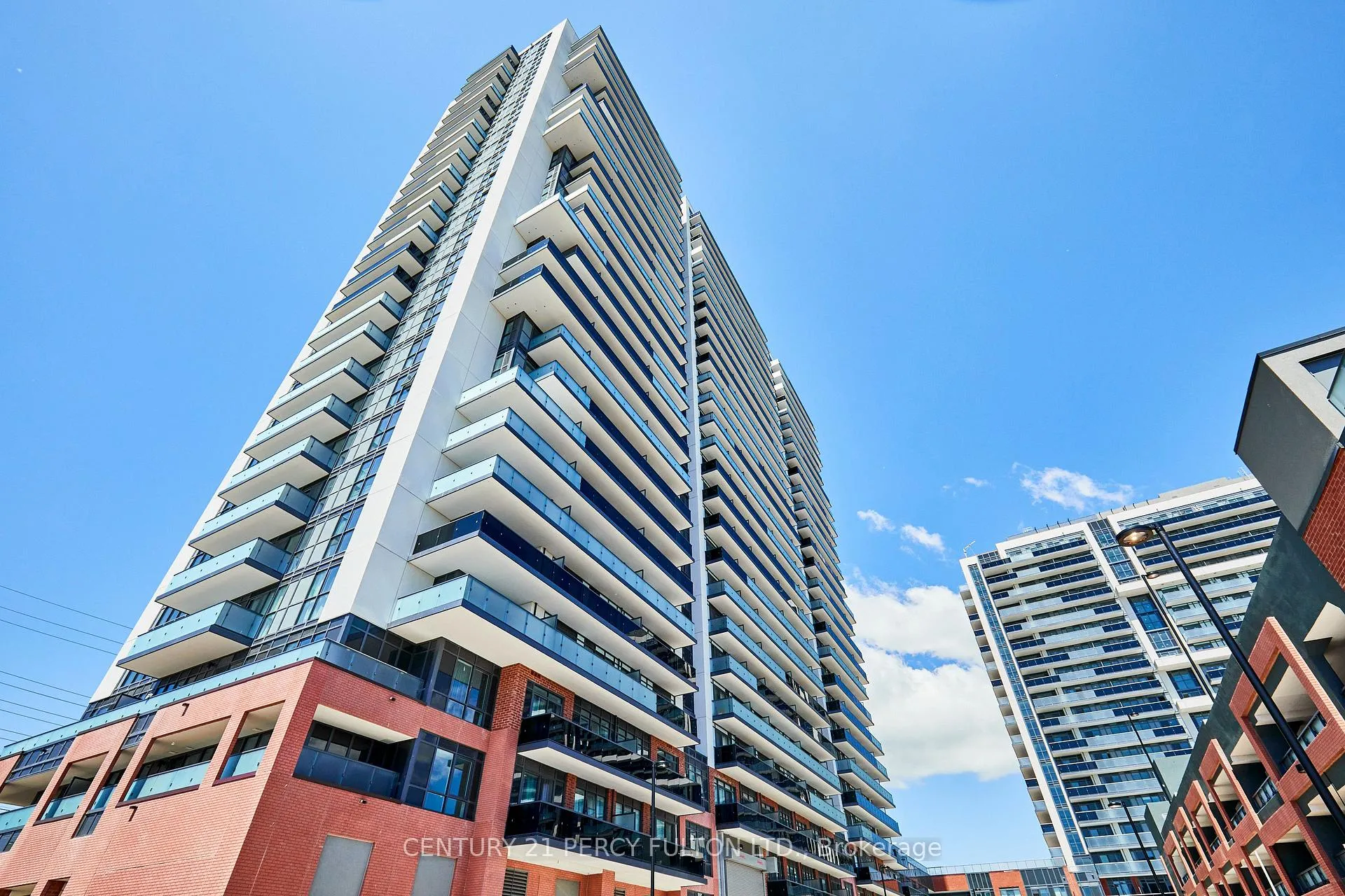 Photo 1 of Unit 2518, 2545 Simcoe Street N, Oshawa, Windfields — HOMEH
