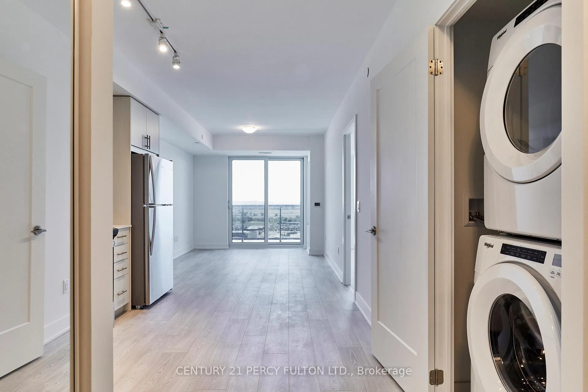 Photo 13 of Unit 2518, 2545 Simcoe Street N, Oshawa, Windfields — HOMEH