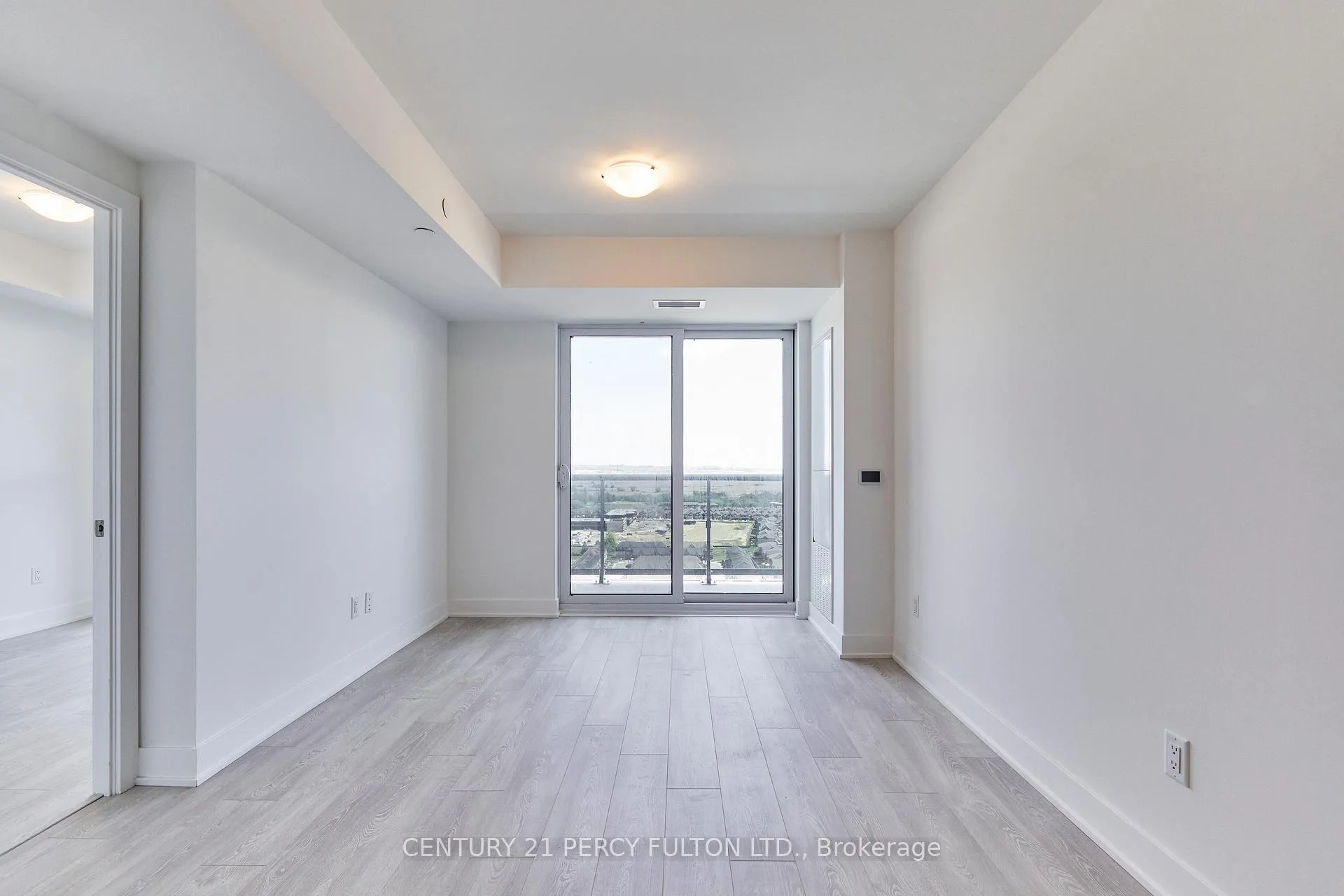Photo 17 of Unit 2518, 2545 Simcoe Street N, Oshawa, Windfields — HOMEH
