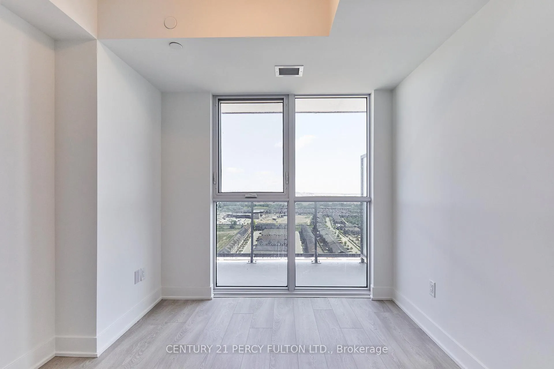 Photo 19 of Unit 2518, 2545 Simcoe Street N, Oshawa, Windfields — HOMEH