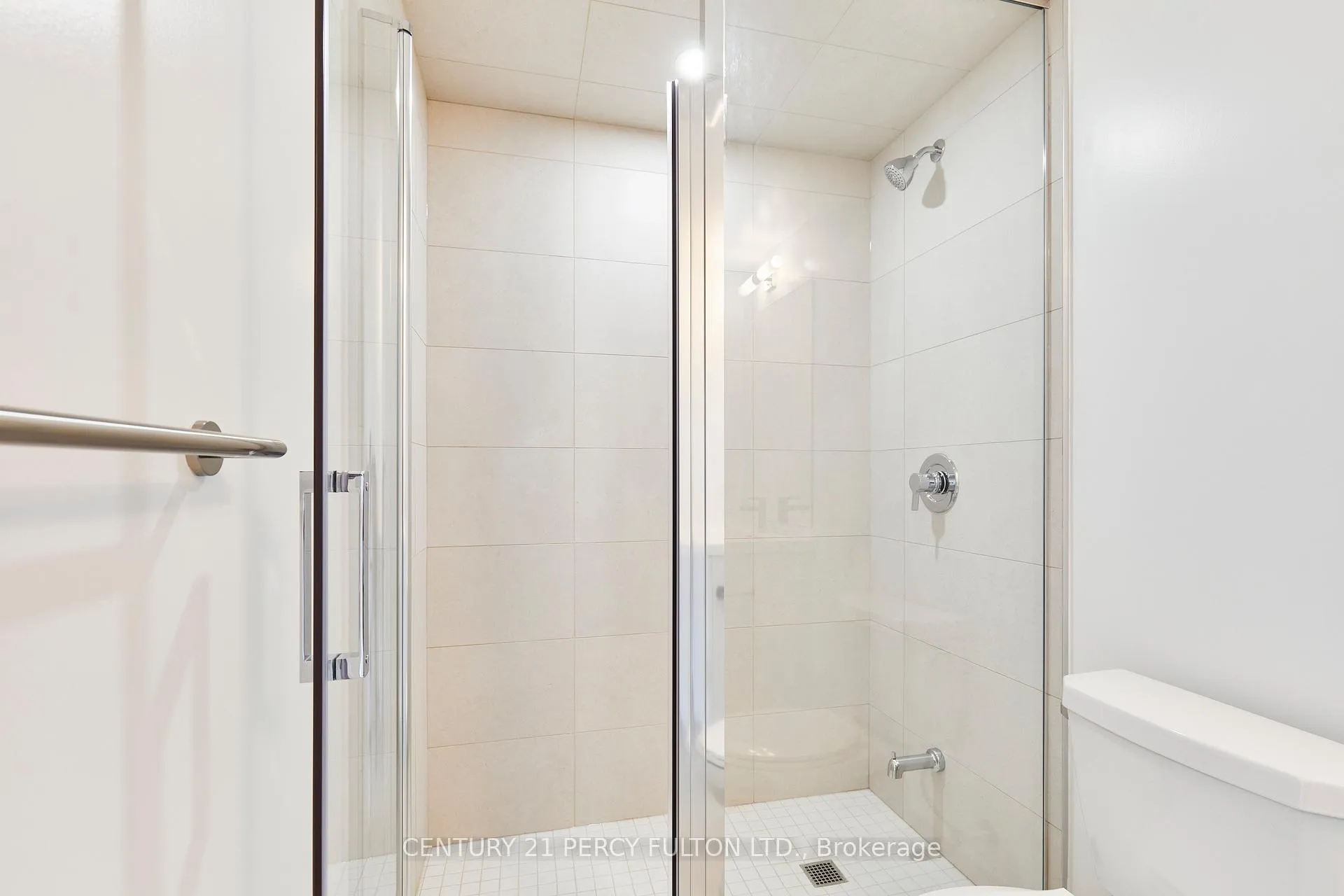 Photo 21 of Unit 2518, 2545 Simcoe Street N, Oshawa, Windfields — HOMEH