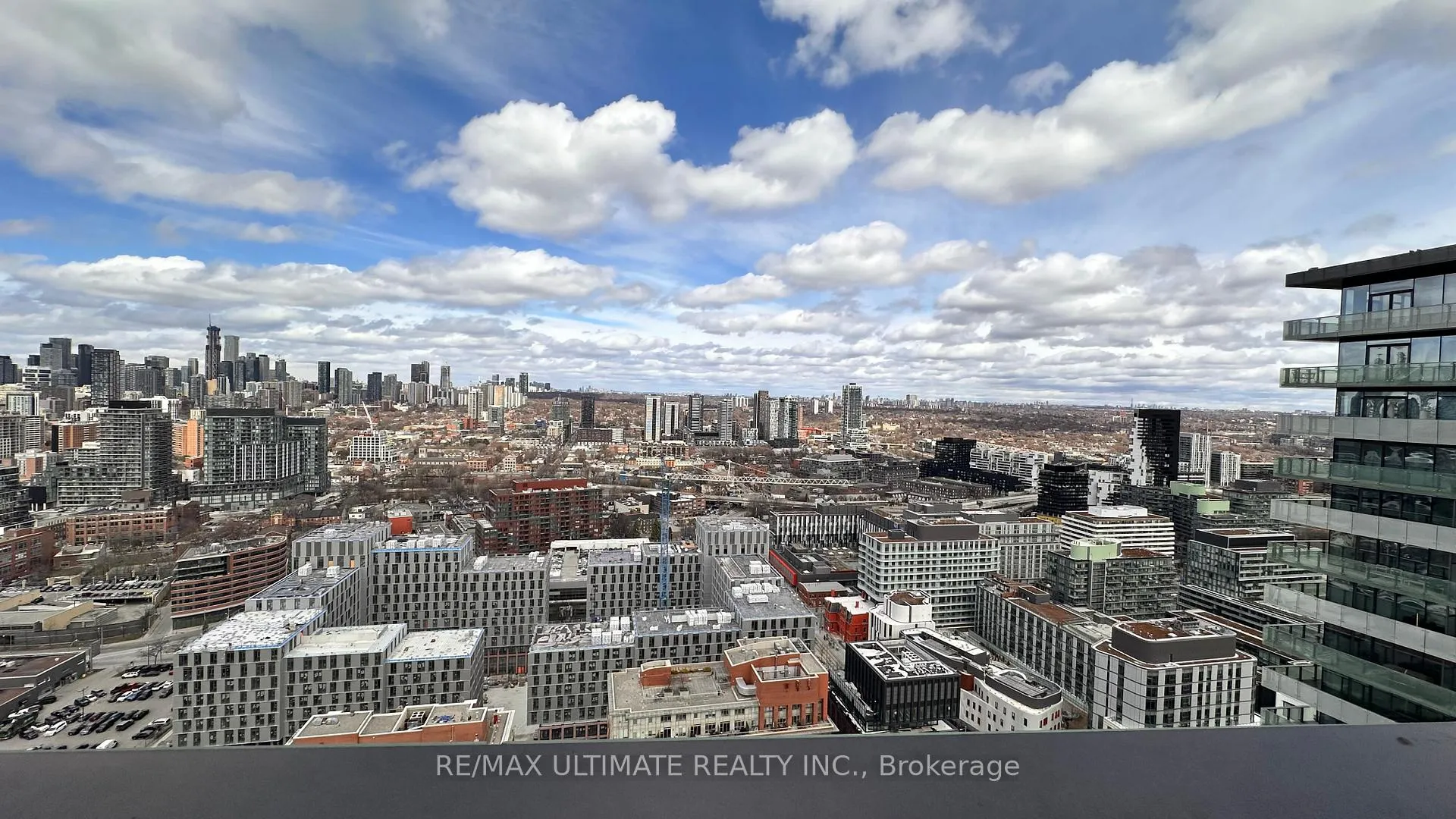 Photo 6 of Unit 3402, 70 Distillery Lane, Toronto, Waterfront Communities — HOMEH