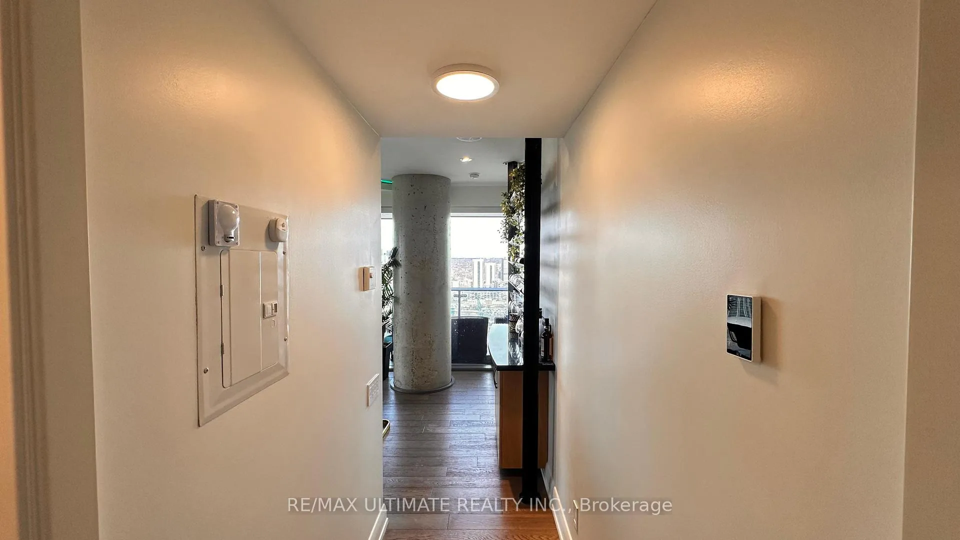 Photo 10 of Unit 3402, 70 Distillery Lane, Toronto, Waterfront Communities — HOMEH