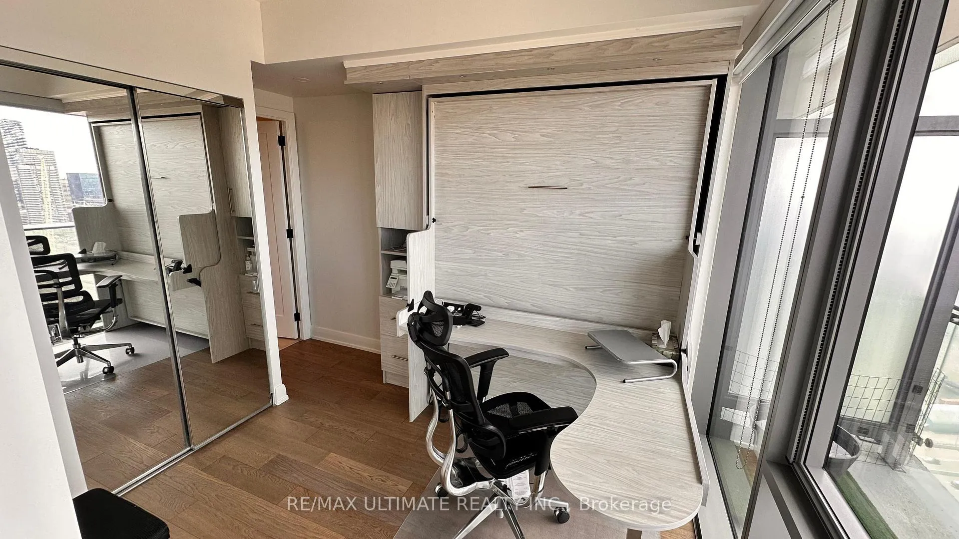 Photo 27 of Unit 3402, 70 Distillery Lane, Toronto, Waterfront Communities — HOMEH