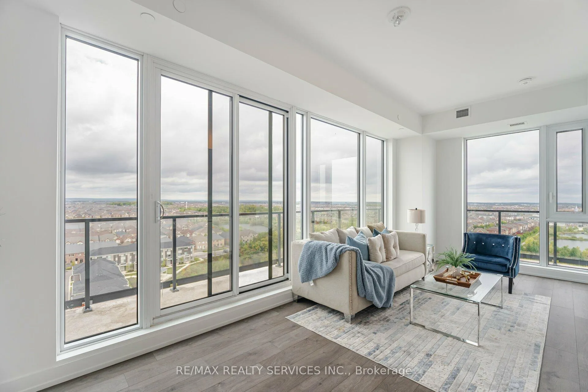 Photo 8 of Unit 1202, 225 Veterans Drive, Brampton, Northwest Brampton — HOMEH