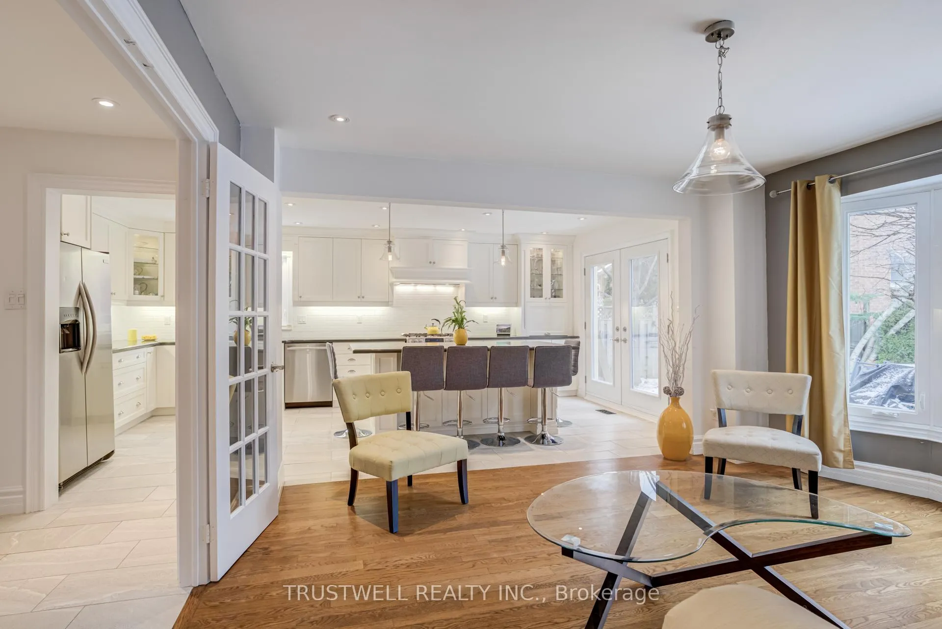 Photo 10 of 82 Long Island Crescent, Markham, Markville — HOMEH