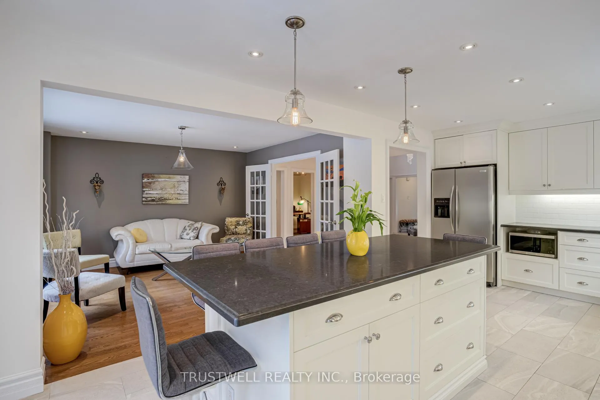 Photo 13 of 82 Long Island Crescent, Markham, Markville — HOMEH