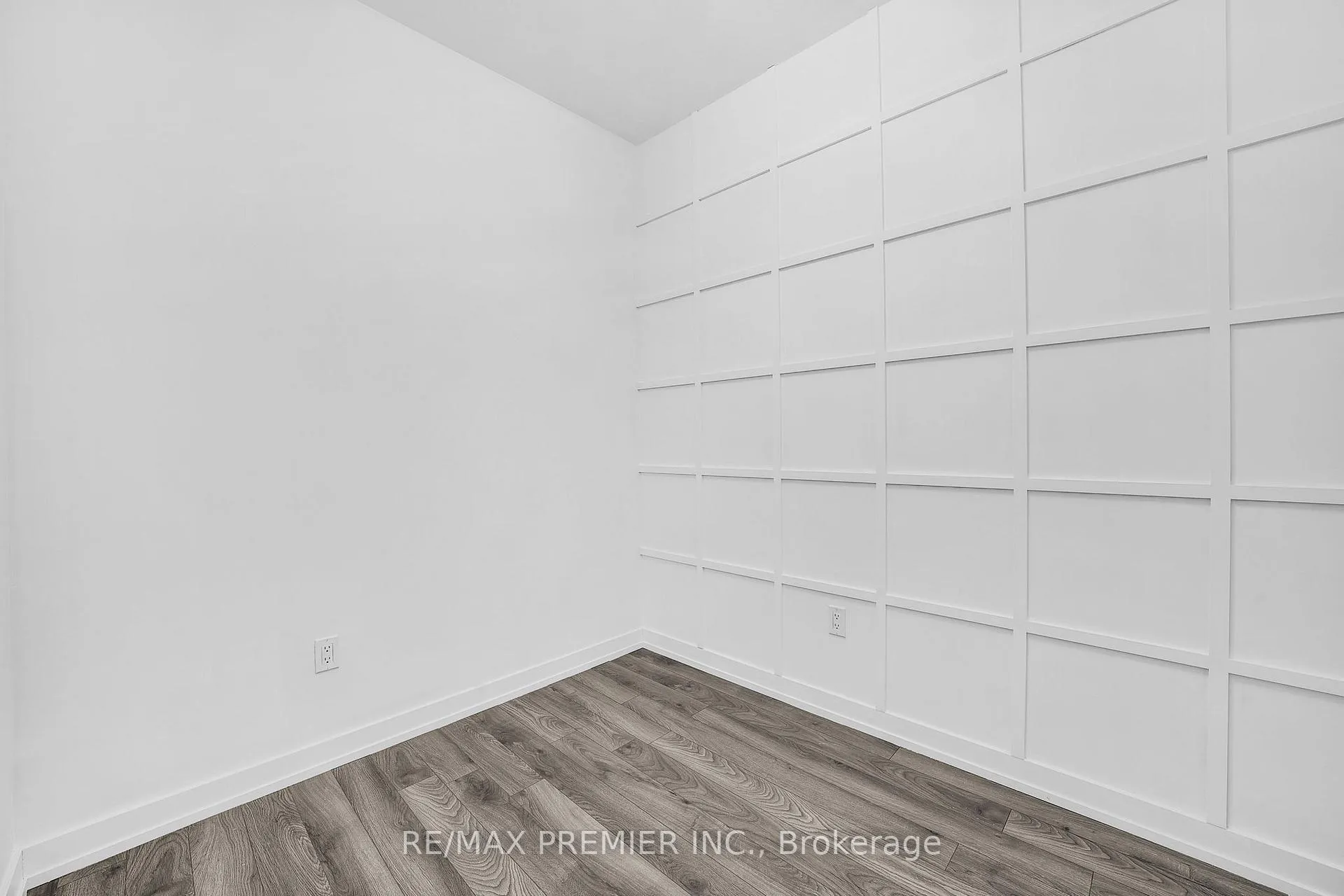 Photo 11 of Unit 338, 555 William Graham Drive, Aurora, Rural Aurora — HOMEH