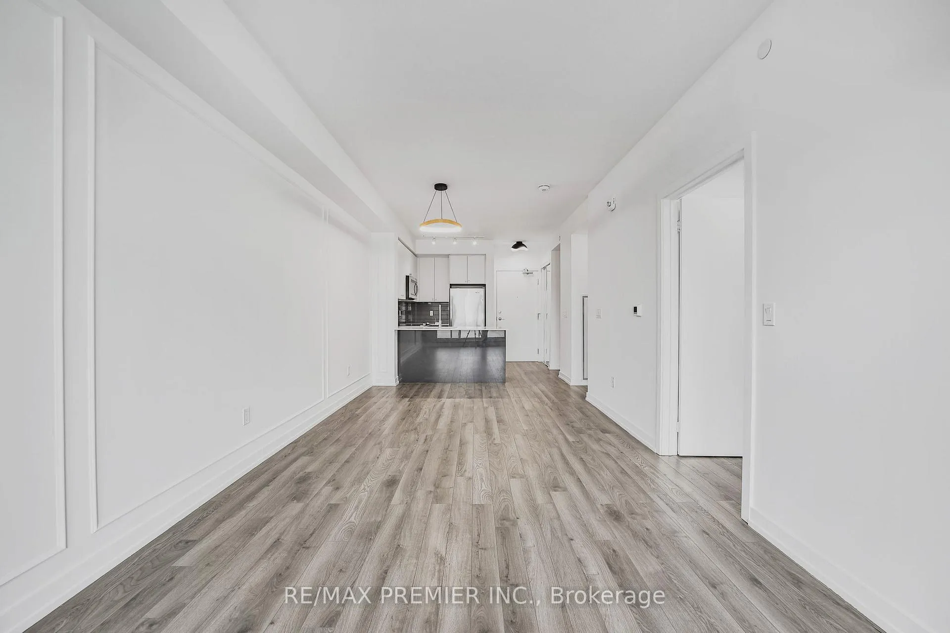 Photo 12 of Unit 338, 555 William Graham Drive, Aurora, Rural Aurora — HOMEH