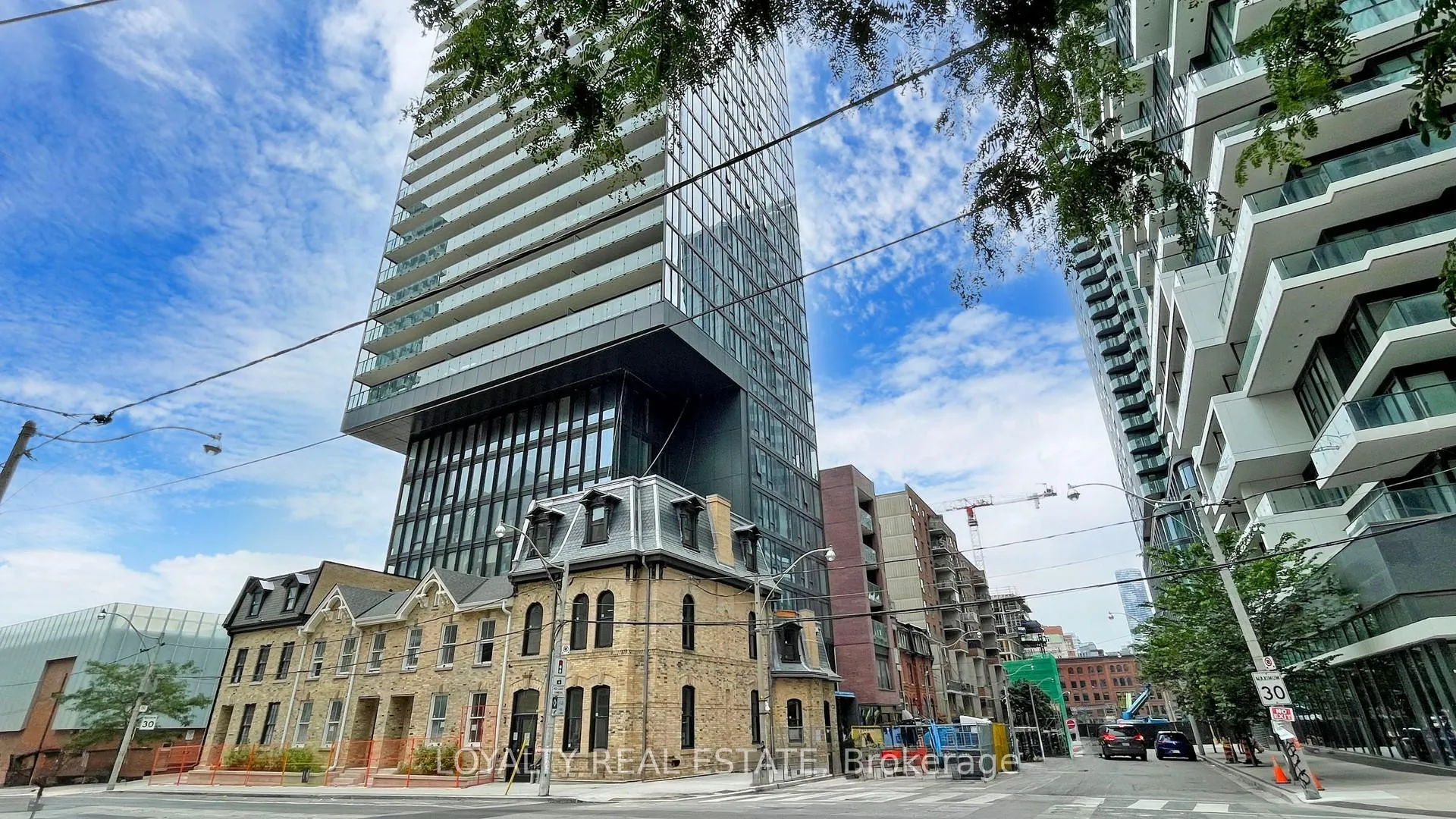 Photo 2 of Unit 2208, 47 Mutual Street, Toronto, Church-Yonge Corridor — HOMEH