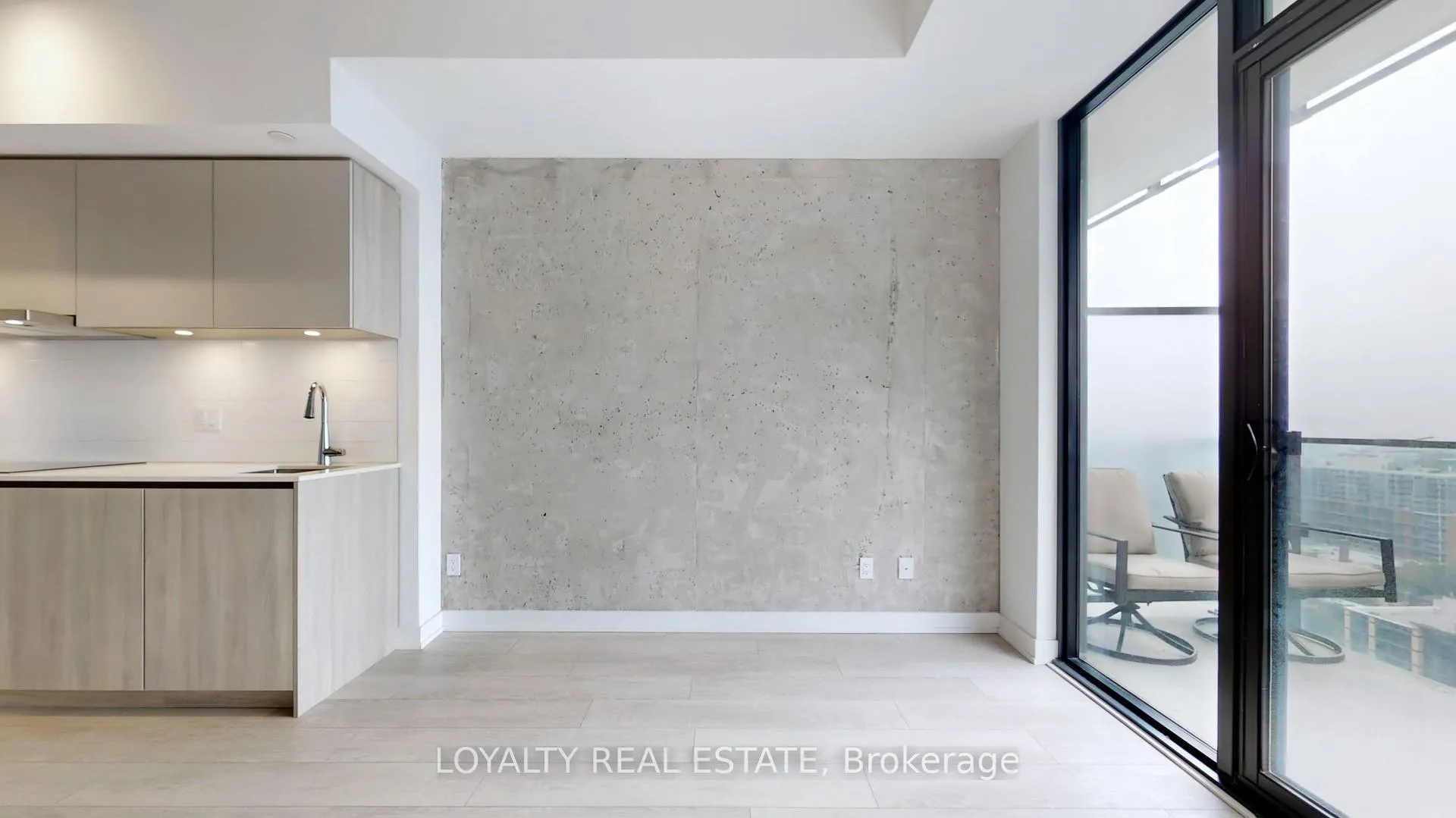 Photo 9 of Unit 2208, 47 Mutual Street, Toronto, Church-Yonge Corridor — HOMEH