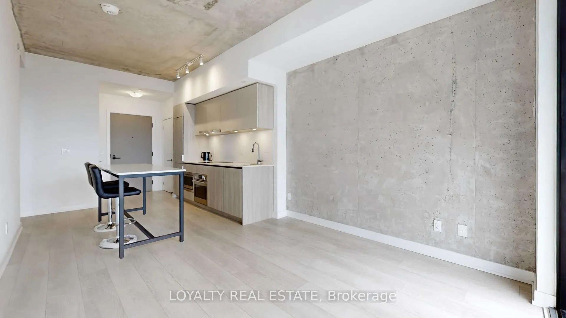 Photo 11 of Unit 2208, 47 Mutual Street, Toronto, Church-Yonge Corridor — HOMEH