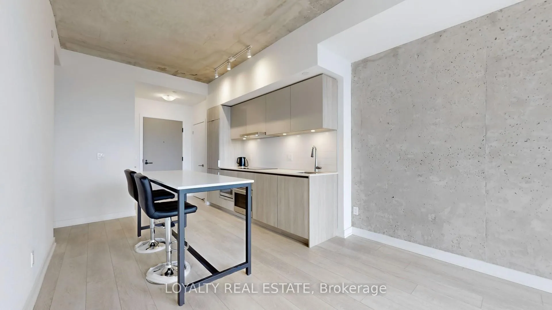 Photo 13 of Unit 2208, 47 Mutual Street, Toronto, Church-Yonge Corridor — HOMEH