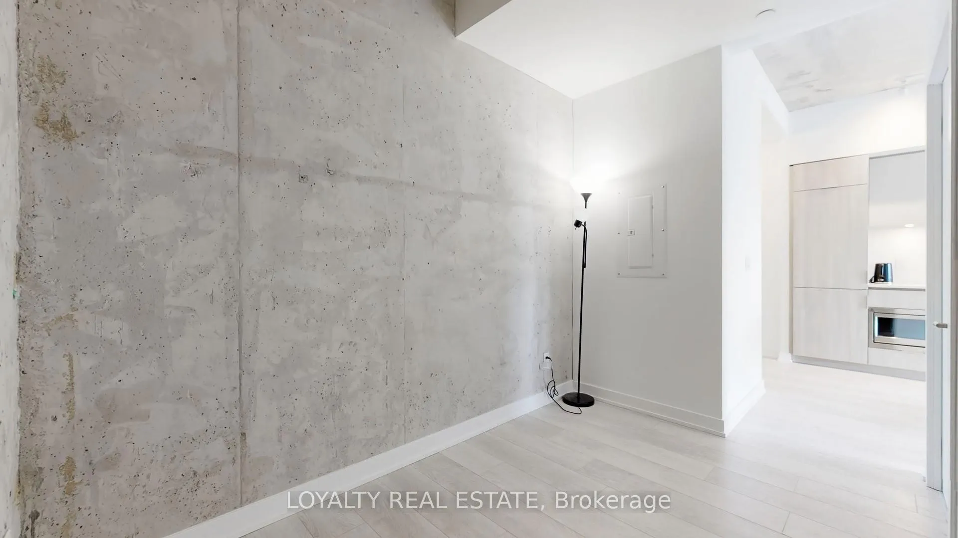 Photo 29 of Unit 2208, 47 Mutual Street, Toronto, Church-Yonge Corridor — HOMEH