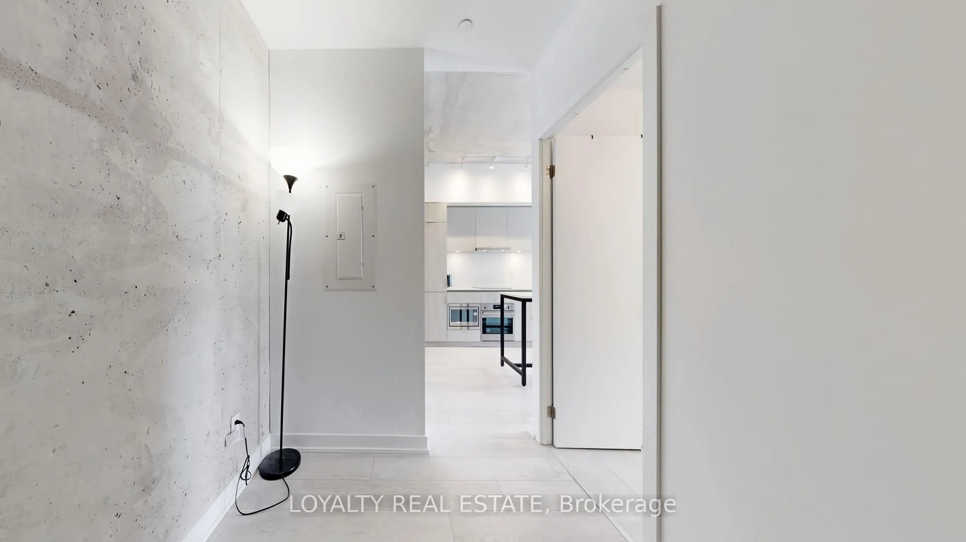 Photo 31 of Unit 2208, 47 Mutual Street, Toronto, Church-Yonge Corridor — HOMEH