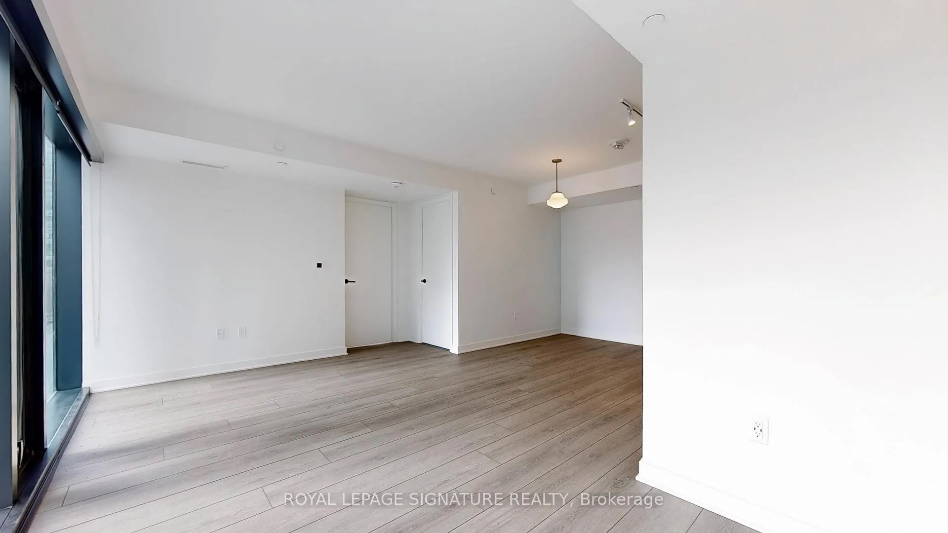 Photo 10 of Unit 617, 61 Charles Street E, Toronto, Church-Yonge Corridor — HOMEH