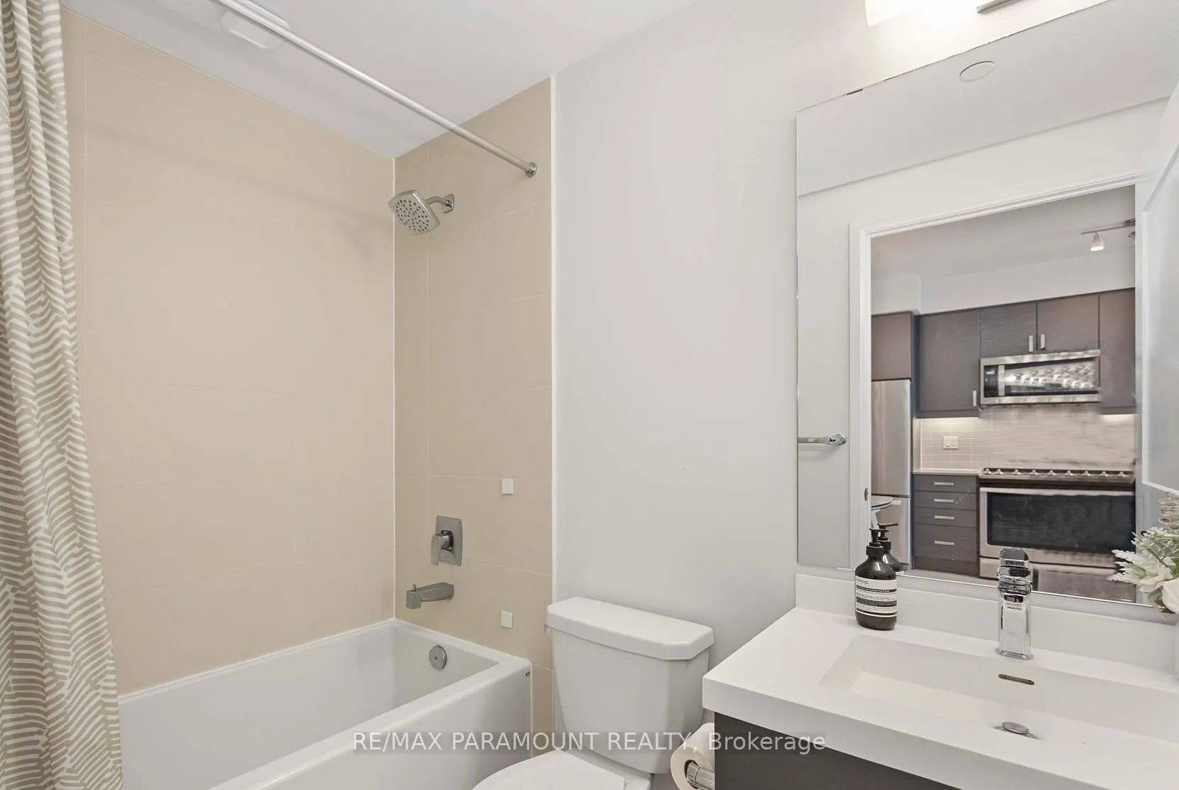 Photo 13 of Unit 3101, 7895 Jane Street, Vaughan, Concord — HOMEH