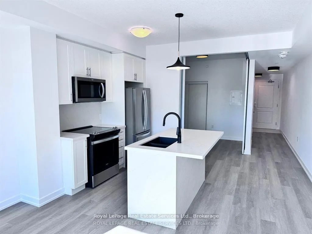 Photo 3 of Unit 317, 460 Dundas Street E, Hamilton, Waterdown — HOMEH