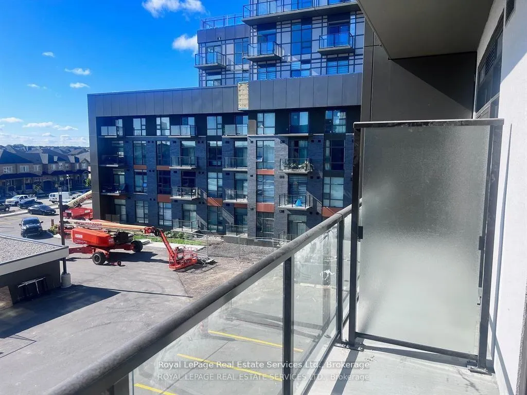 Photo 4 of Unit 317, 460 Dundas Street E, Hamilton, Waterdown — HOMEH