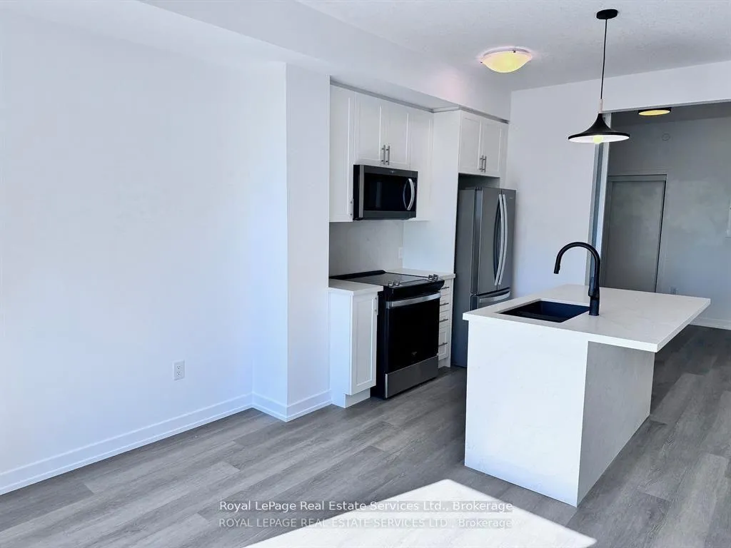 Photo 9 of Unit 317, 460 Dundas Street E, Hamilton, Waterdown — HOMEH