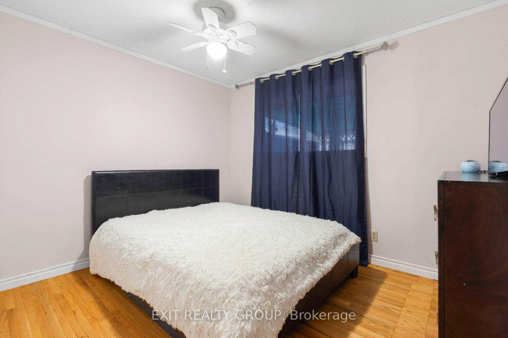 Photo 11 of 4 Walden Circle, Belleville, Belleville Ward — HOMEH