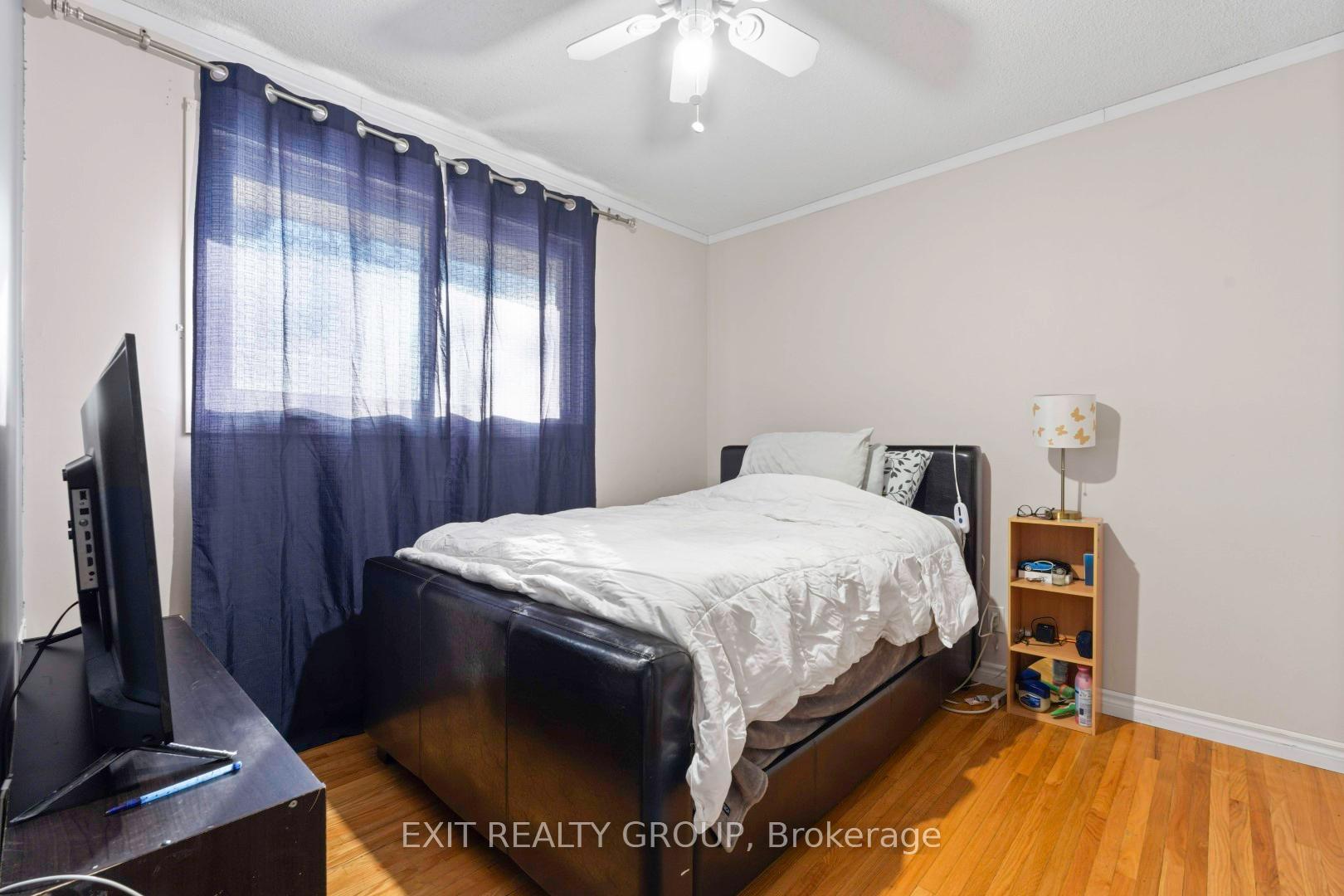 Photo 14 of 4 Walden Circle, Belleville, Belleville Ward — HOMEH
