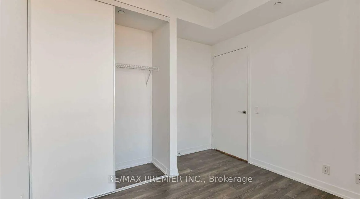 Photo 12 of Unit 4211, 898 Portage Parkway, Vaughan, Vaughan Corporate Centre — HOMEH