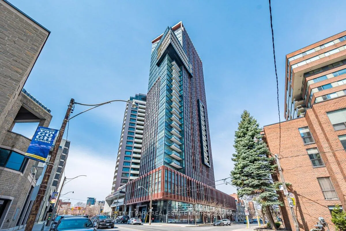 Front of Unit 2804, 32 Davenport Road