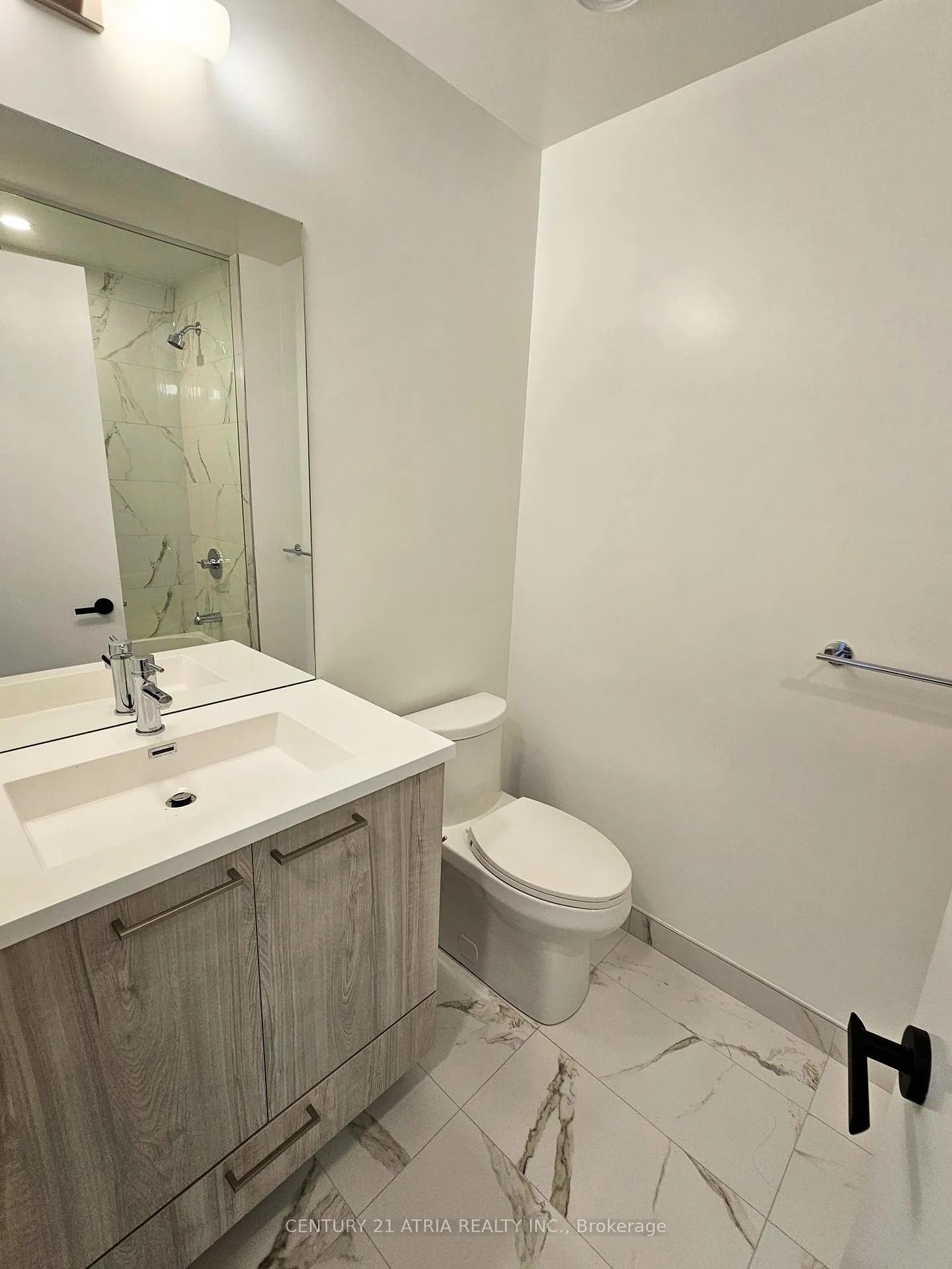 Photo 7 of Unit 3511, 225 Commerce Street, Vaughan, Vaughan Corporate Centre — HOMEH