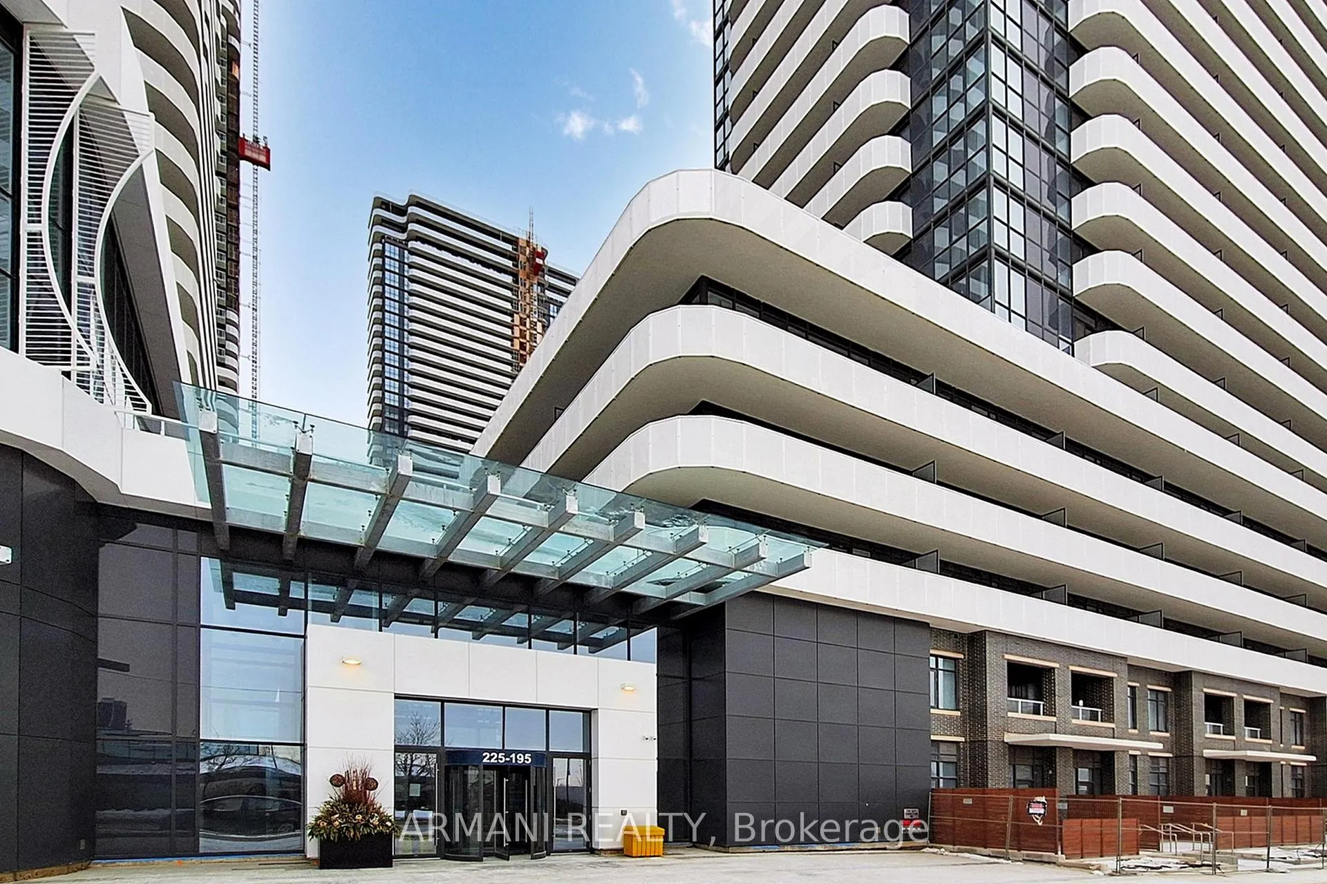 Photo 5 of Unit 2706, 225 Commerce Street, Vaughan, Vaughan Corporate Centre — HOMEH