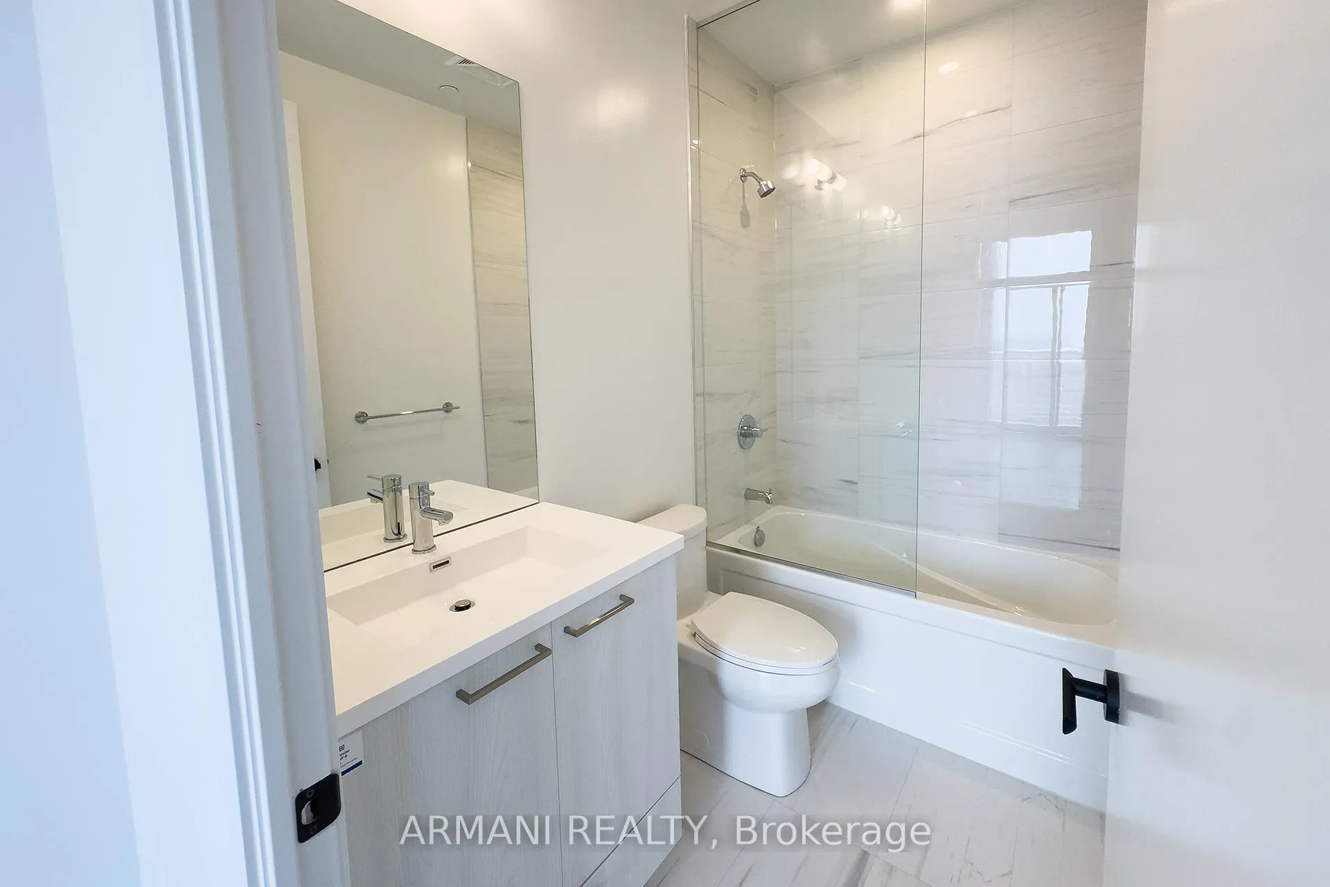 Photo 24 of Unit 2706, 225 Commerce Street, Vaughan, Vaughan Corporate Centre — HOMEH