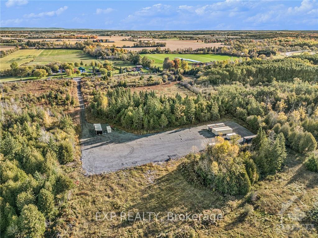 Photo 6 of 2225 Shanna Road, Ottawa, Huntley Ward (North East) — HOMEH