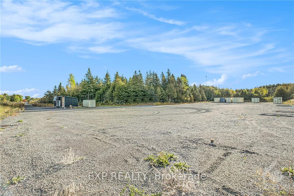 Photo 14 of 2225 Shanna Road, Ottawa, Huntley Ward (North East) — HOMEH