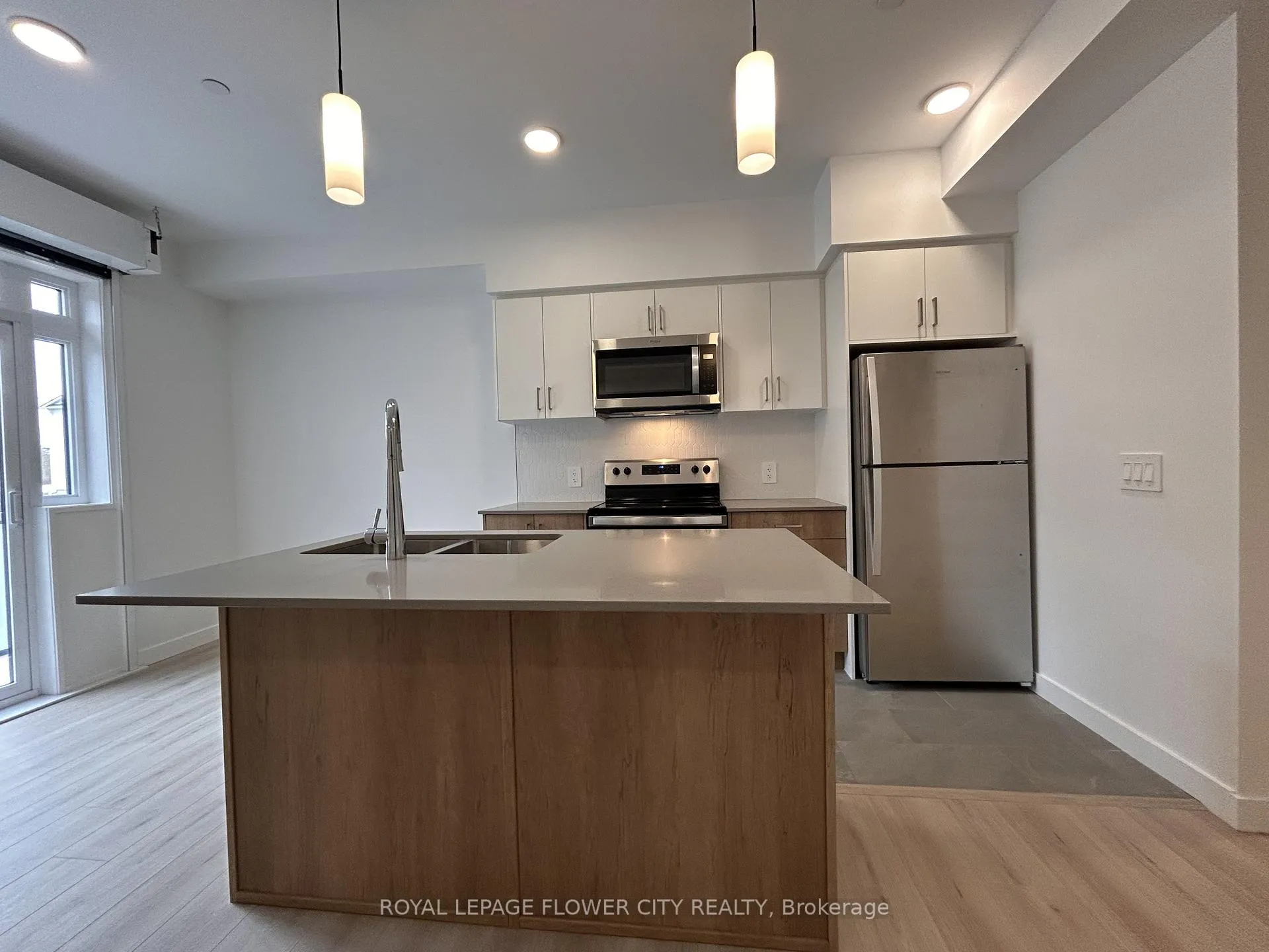 Photo 11 of Unit 49, 31 Mill Street, Kitchener — HOMEH