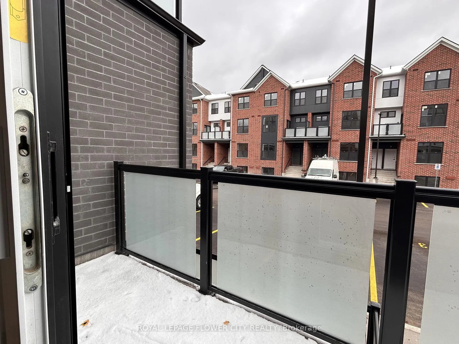 Photo 20 of Unit 49, 31 Mill Street, Kitchener — HOMEH
