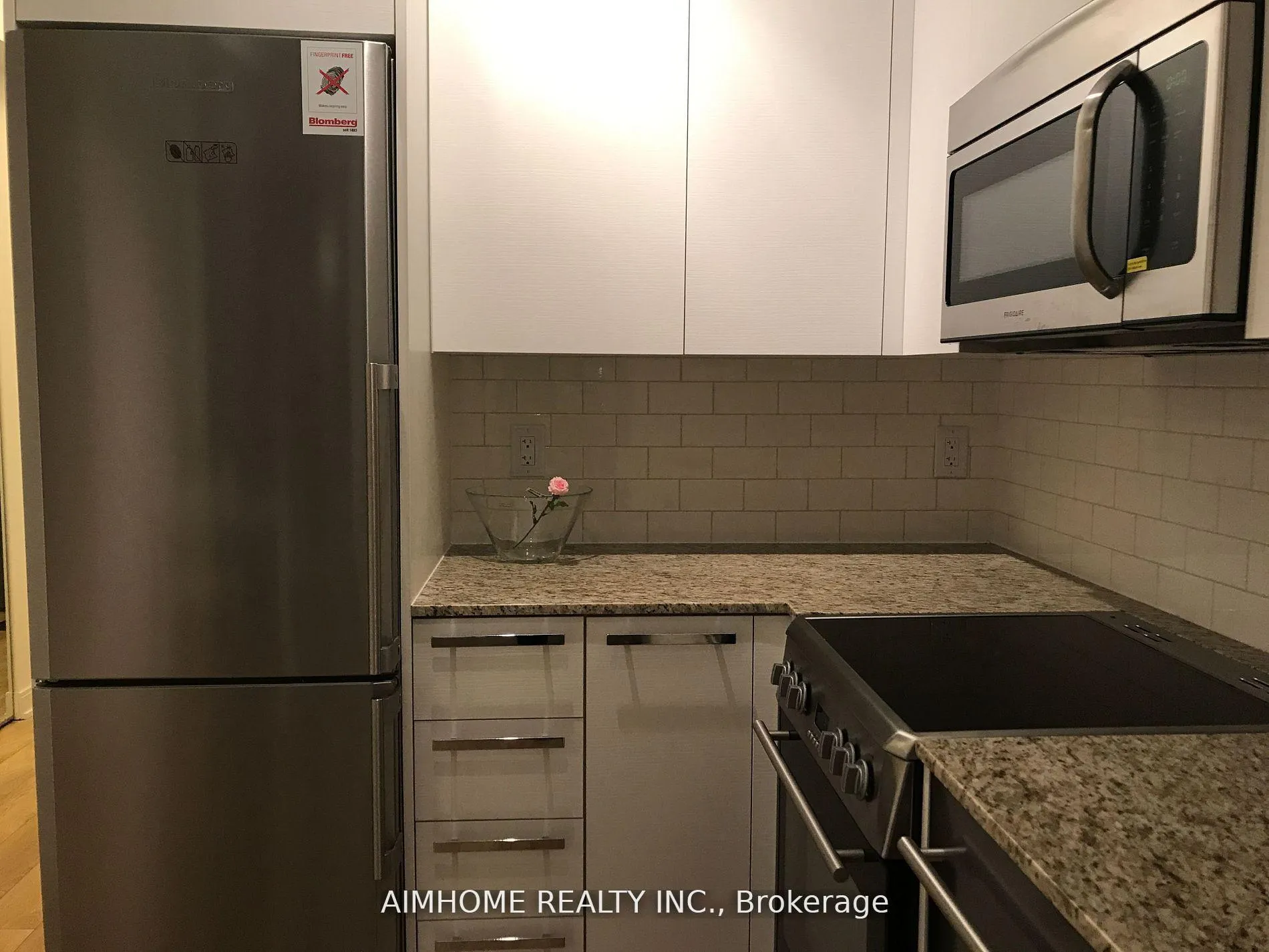 Photo 4 of Unit 2603, 42 Charles Street E, Toronto, Church-Yonge Corridor — HOMEH