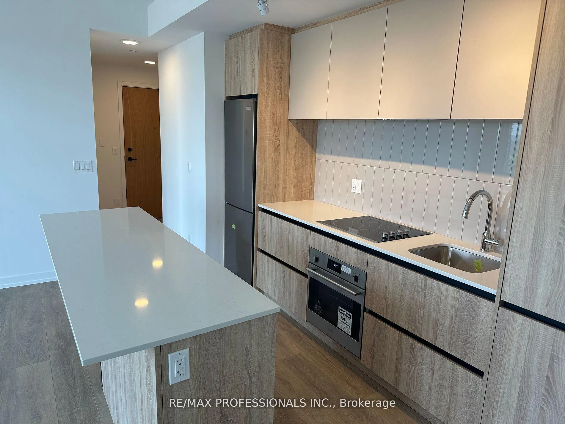 Photo 3 of Unit B1203, 7950 Bathurst Street, Vaughan, Beverley Glen — HOMEH
