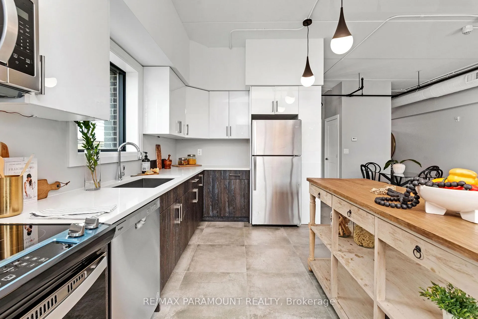 Photo 4 of Unit 404, 781 Erie Street, Windsor — HOMEH