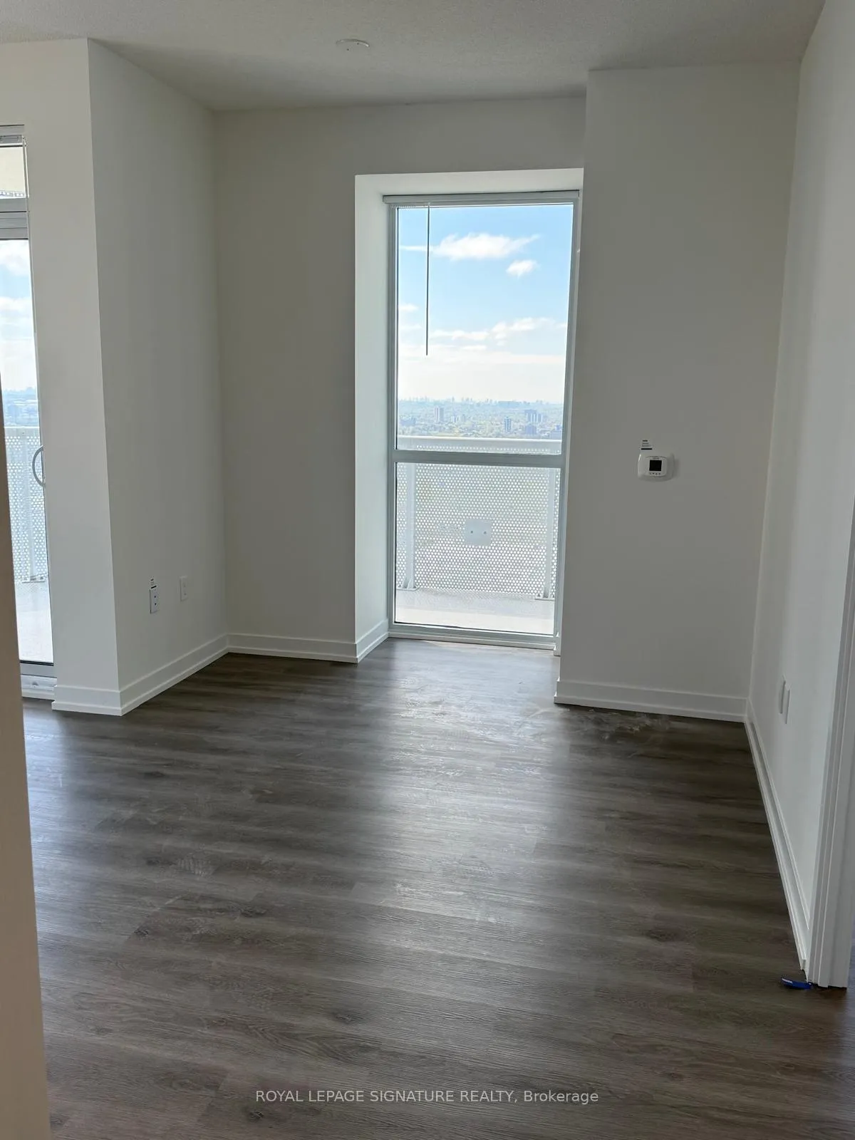 Photo 9 of Unit 4002, 225 Commerce Street, Vaughan, Vaughan Corporate Centre — HOMEH