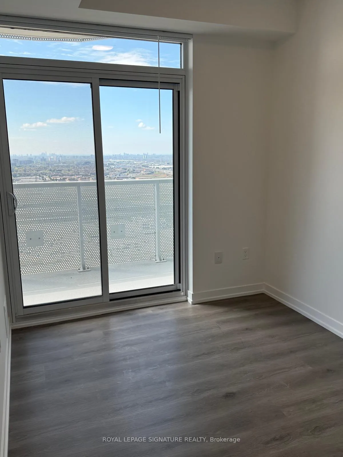 Photo 12 of Unit 4002, 225 Commerce Street, Vaughan, Vaughan Corporate Centre — HOMEH