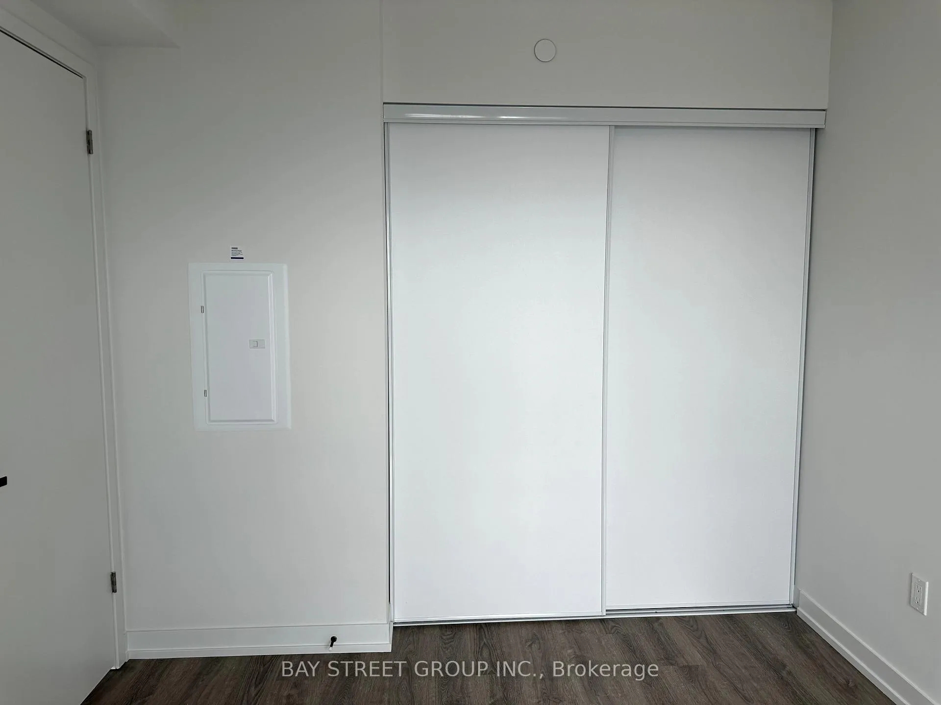 Photo 9 of Unit 3907, 195 Commerce Street, Vaughan, Vaughan Corporate Centre — HOMEH