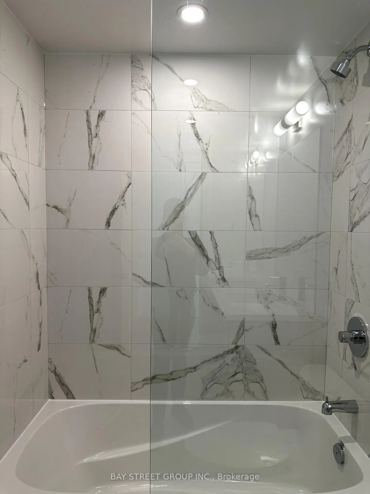 Photo 14 of Unit 3907, 195 Commerce Street, Vaughan, Vaughan Corporate Centre — HOMEH