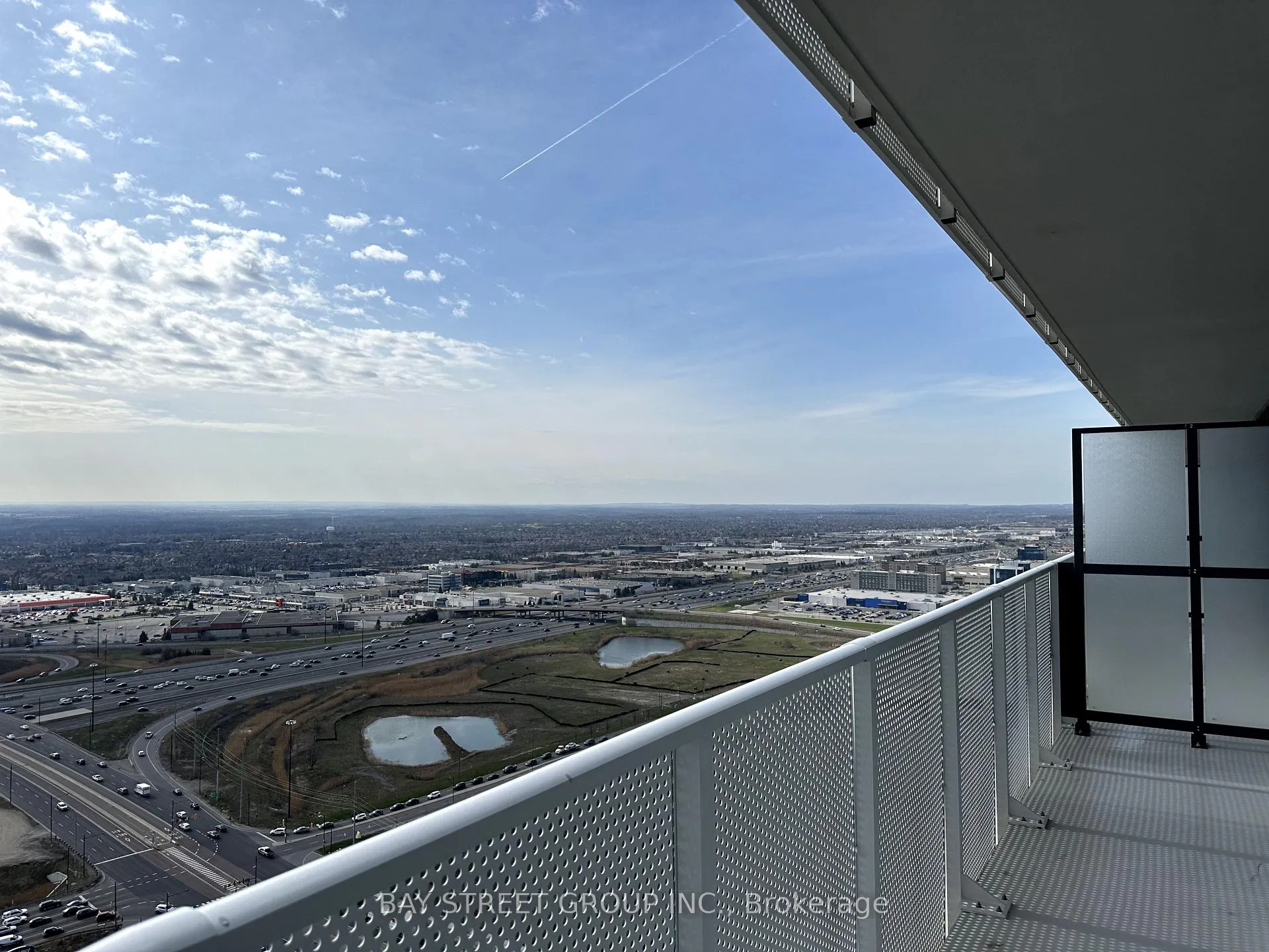 Photo 17 of Unit 3907, 195 Commerce Street, Vaughan, Vaughan Corporate Centre — HOMEH