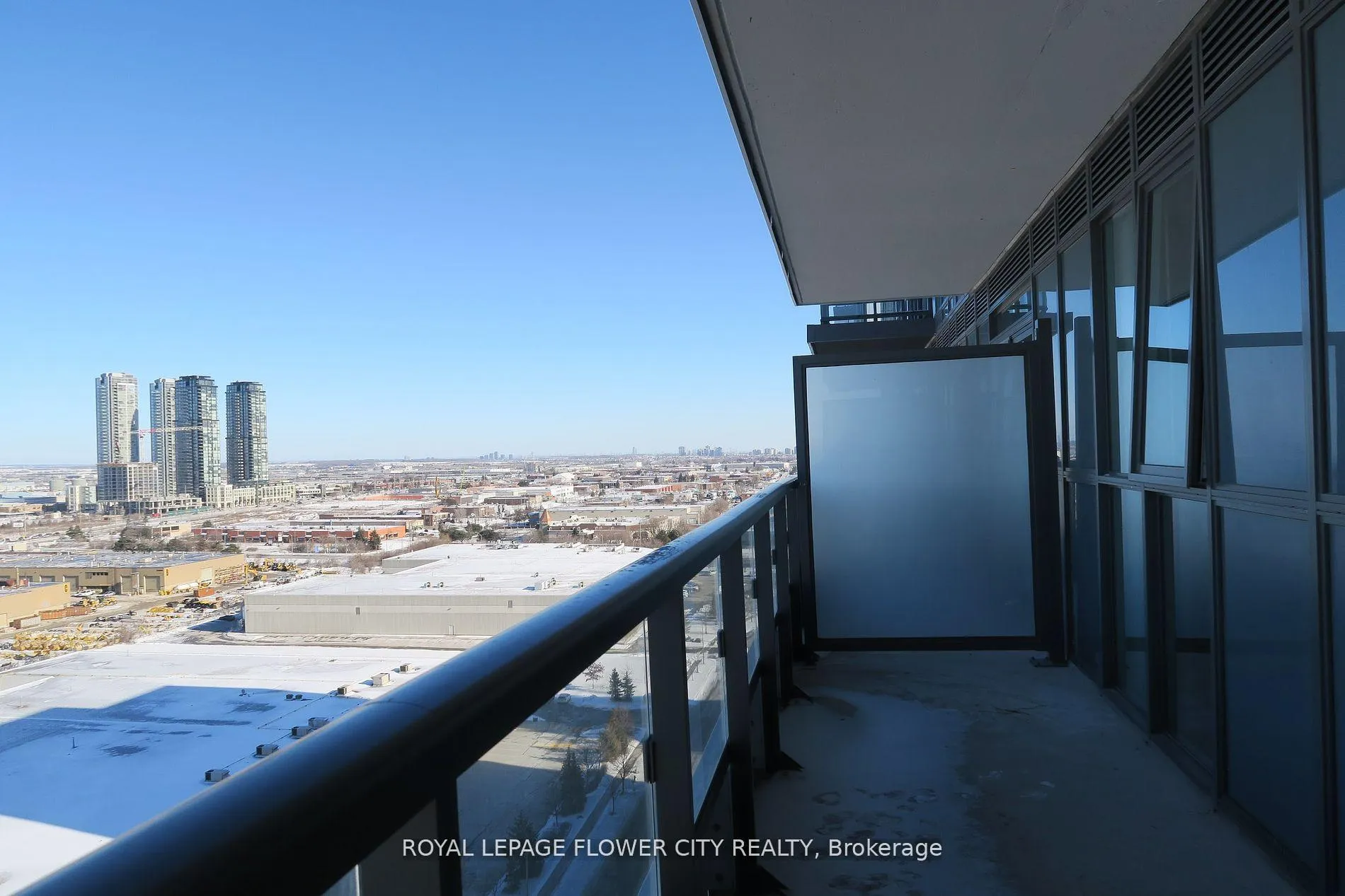 Photo 20 of Unit 1715, 10 Honeycrisp Crescent, Vaughan, Vaughan Corporate Centre — HOMEH