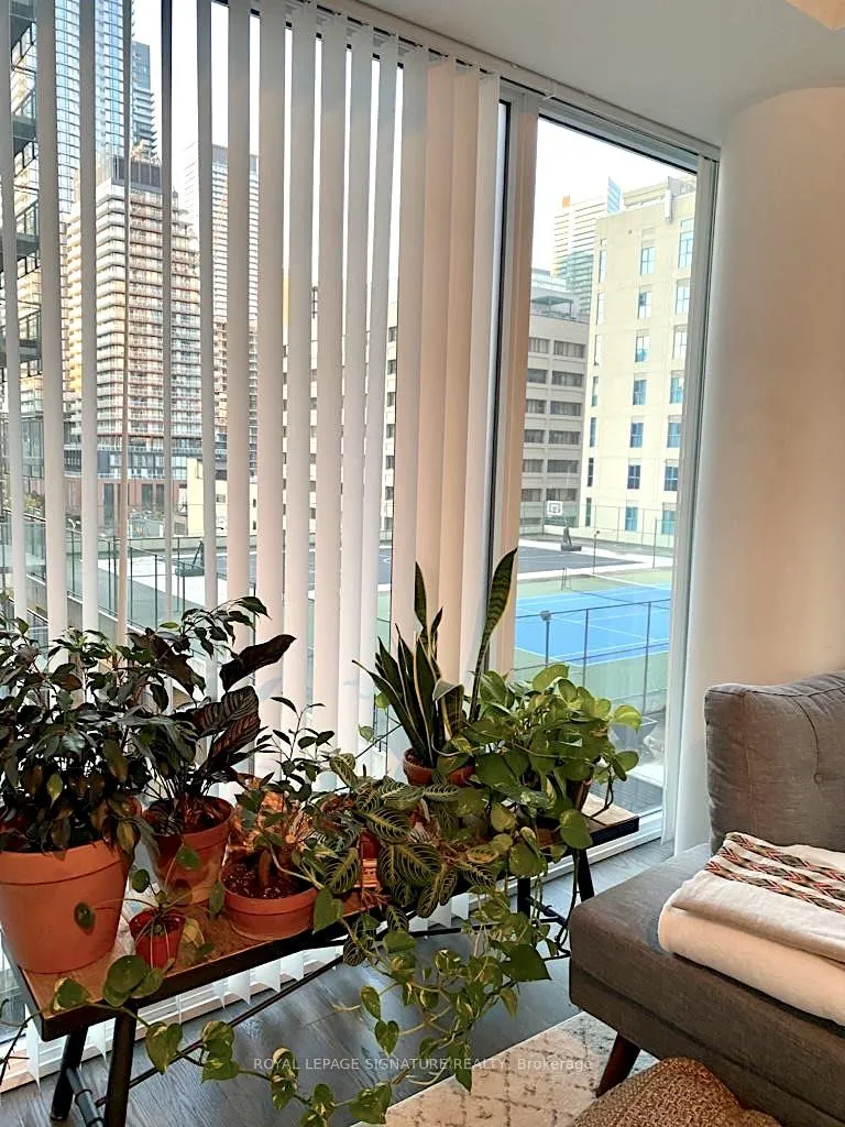 Photo 12 of Unit 511, 17 Dundonald Street, Toronto, Church-Yonge Corridor — HOMEH