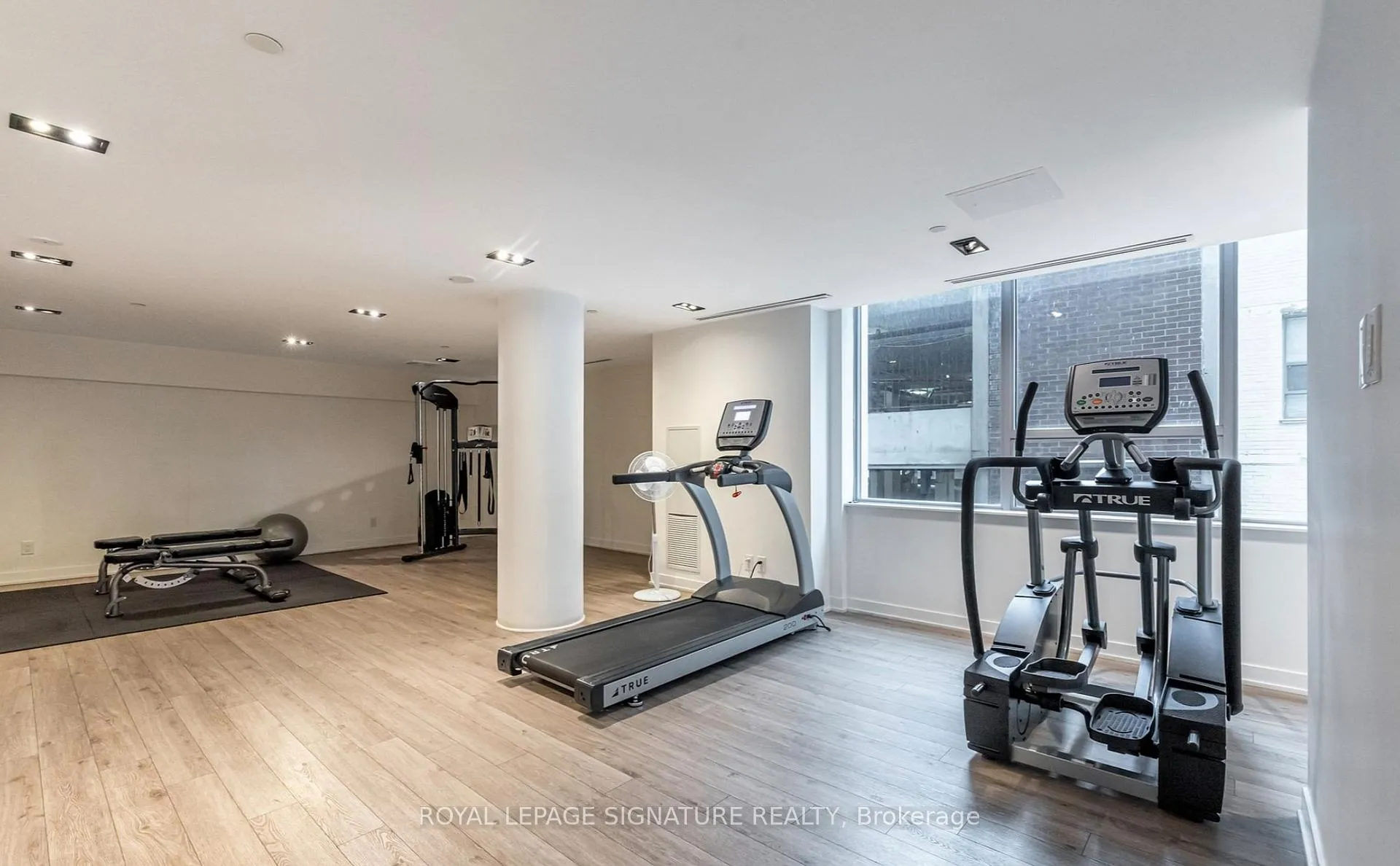 Photo 15 of Unit 511, 17 Dundonald Street, Toronto, Church-Yonge Corridor — HOMEH