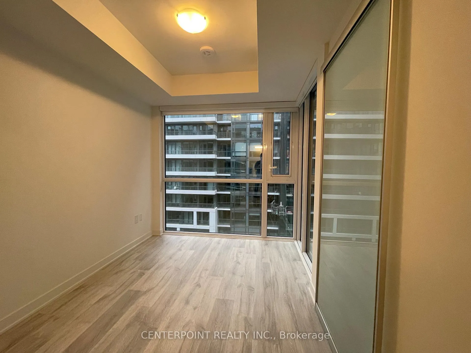 Photo 7 of Unit 1621, 60 Princess Street, Toronto, Waterfront Communities — HOMEH