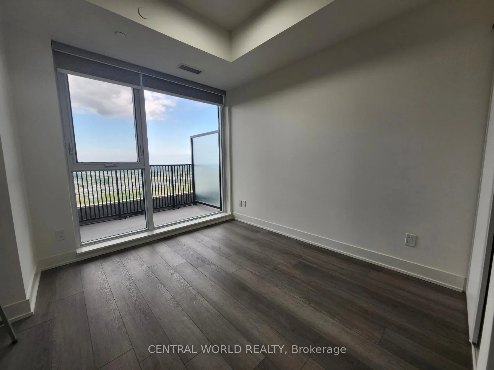 Photo 3 of Unit 2519, 56 Andre de Grasse Street, Markham, Unionville — HOMEH